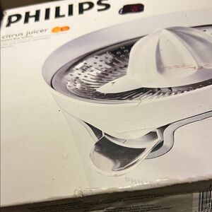 Philips Silver and White Citrus Juicer
